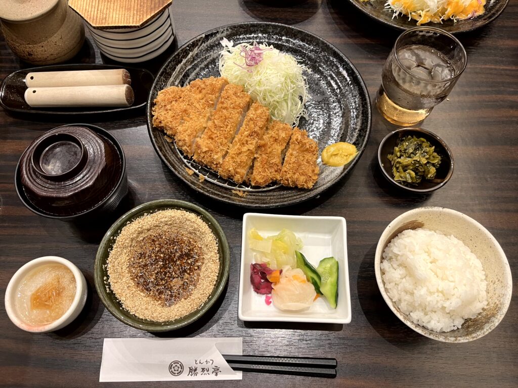 熊本在地炸豬排店  勝烈亭